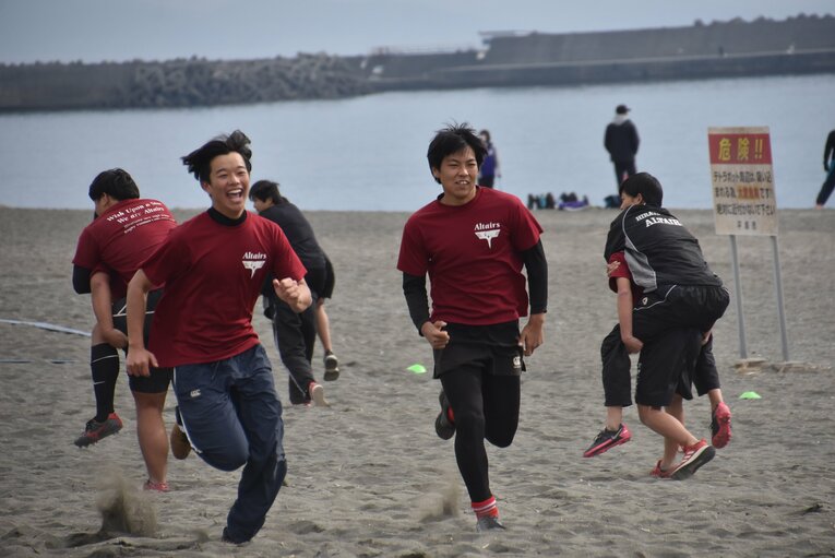 高校ラグビー部の監督はなぜ「部活をクラブに変えた」のか？ 生徒を苦しめる“勝利至上主義、補欠文化”からの脱却で目指すもの(4)