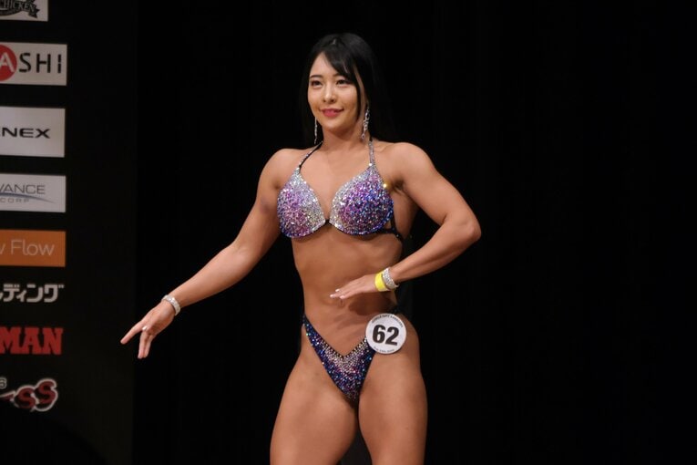 「リングに上がるな」と言われたプロレスデビューから3年…セクシー女優を引退、ちゃんよたがボディコンテストで見せた筋肉美「凄く幸せ者です」(19)