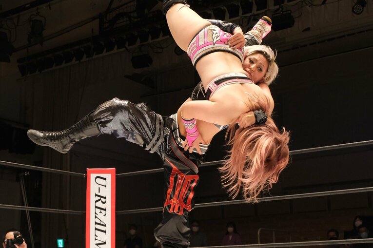 ジュリア　©Norihiro Hashimoto