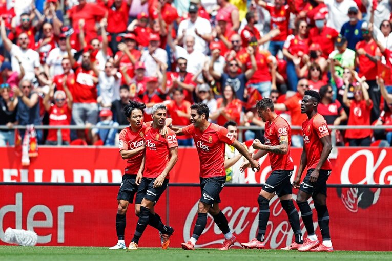 “久保建英は上手い”一方で…逃した決定機と残留への勝ち点　数日前に撮った“CLで強すぎるレアル”とのコントラスト〈撮影者の視点〉(18)