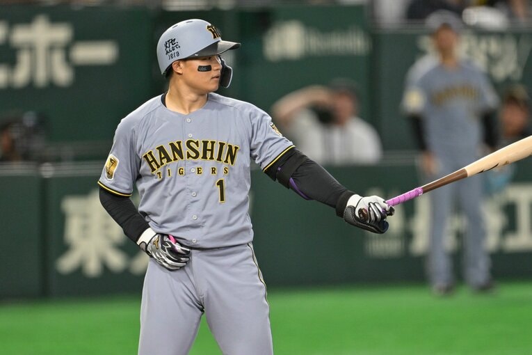 打撃タイトル争いで同僚・佐藤輝明の背中を追う森下翔太　©Nanae Suzuki