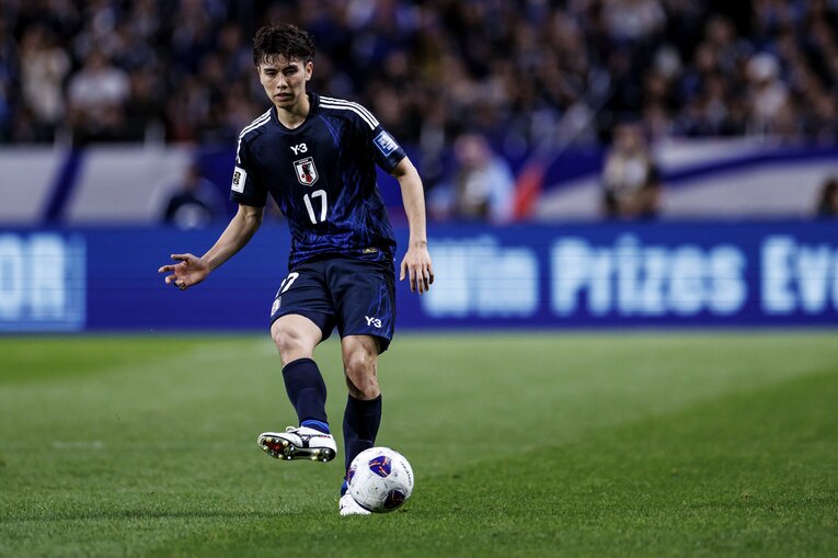 遠藤航の代役を務めた田中碧　©Kiichi Matsumoto