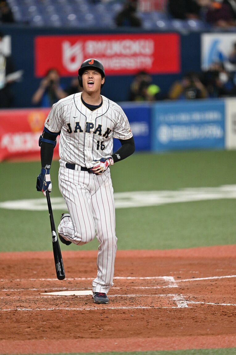 衝撃の二発目　©Naoya Sanuki