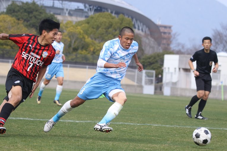 中国新人大会で優勝した高川学園　©︎Takahito Ando