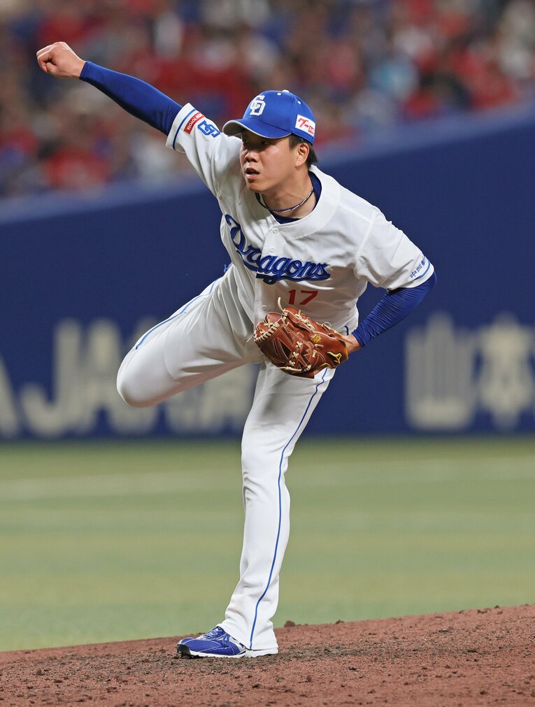 ９回まで無安打無失点の熱投を見せた柳　©︎JIJI PRESS