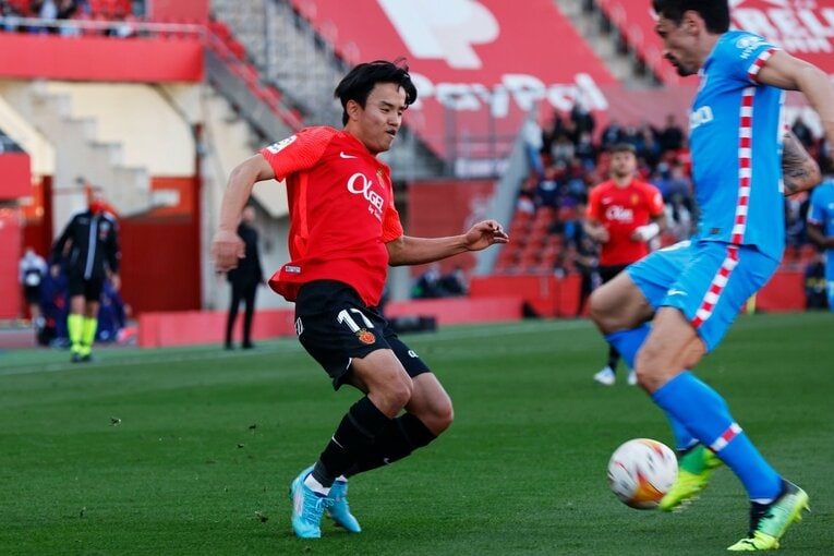 「クボは気合が入っていなかった」と言われたけど… 久保建英の“超集中”に元日本代表監督アギーレが拍手したワケ〈撮影者の視点〉(28)