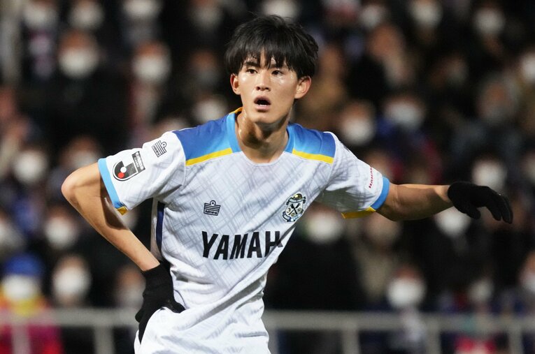 3年前にジュビロでプロデビューし、一気にW杯出場まで駆け上がった21歳の後藤啓介。関係者が語った“最年少代表選手”の素顔とは　©Getty Images