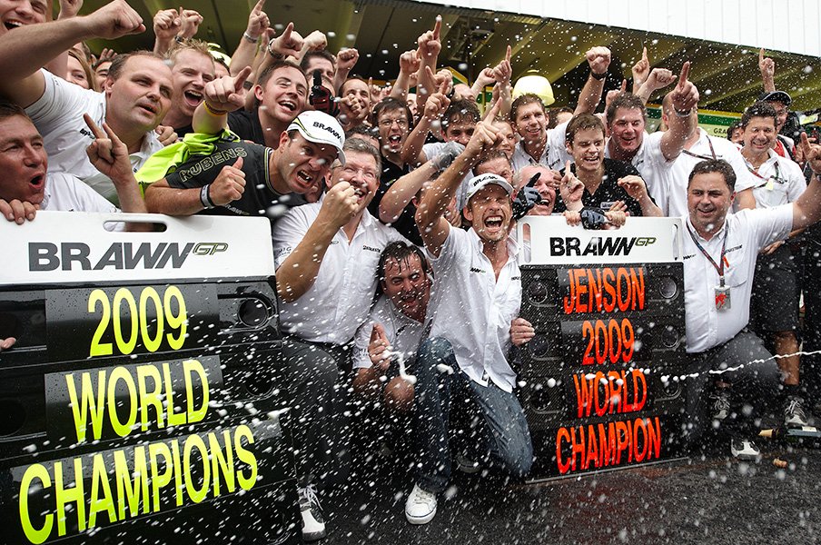 F1幻のホンダvs.トヨタの優勝争い。撤退がなければ実現した夢の時間。<Number Web> photograph by LAT/AFLO