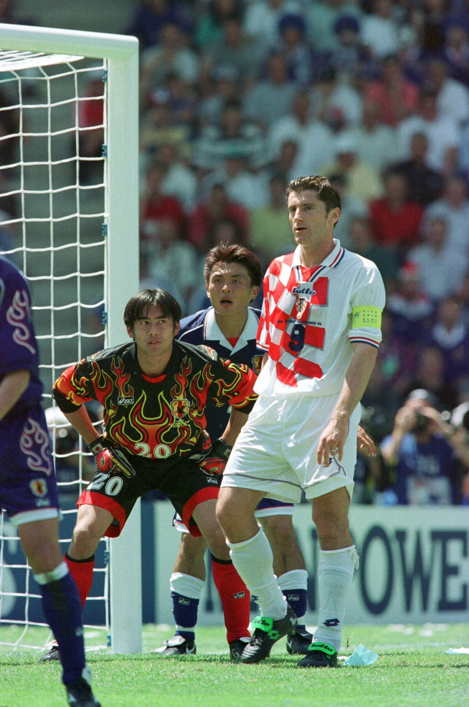 1998年フランスW杯、ダボル・スーケルの動きを注視する川口能活 ©Naoya Sanuki/JMPA