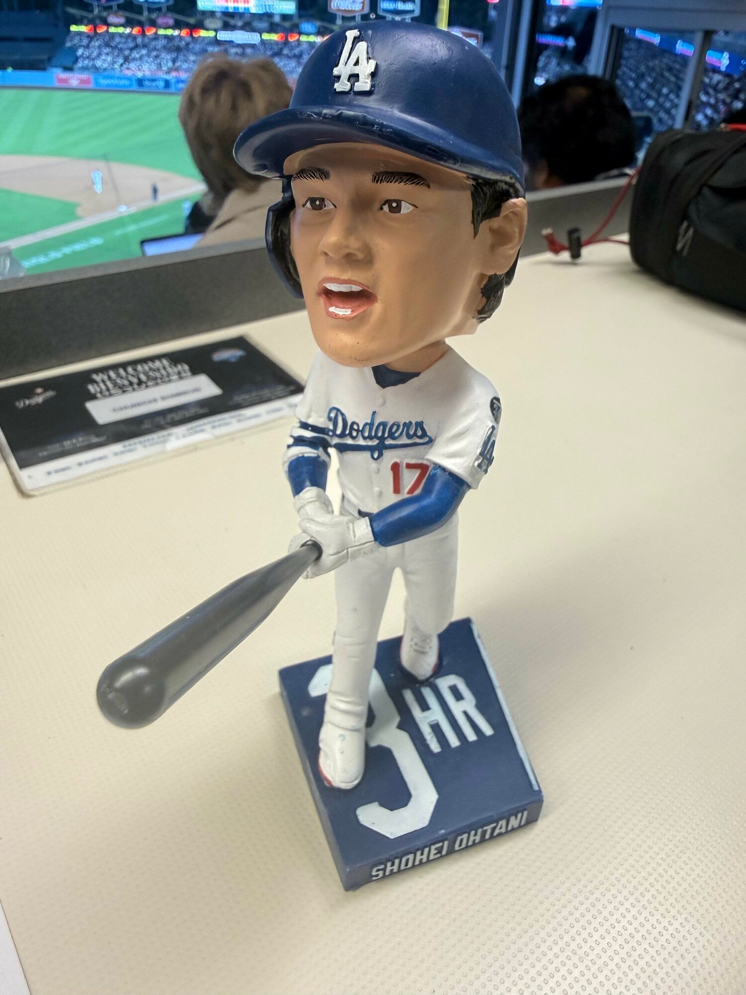 配られた打者バージョンのボブルヘッド　©Naoyuki Yanagihara