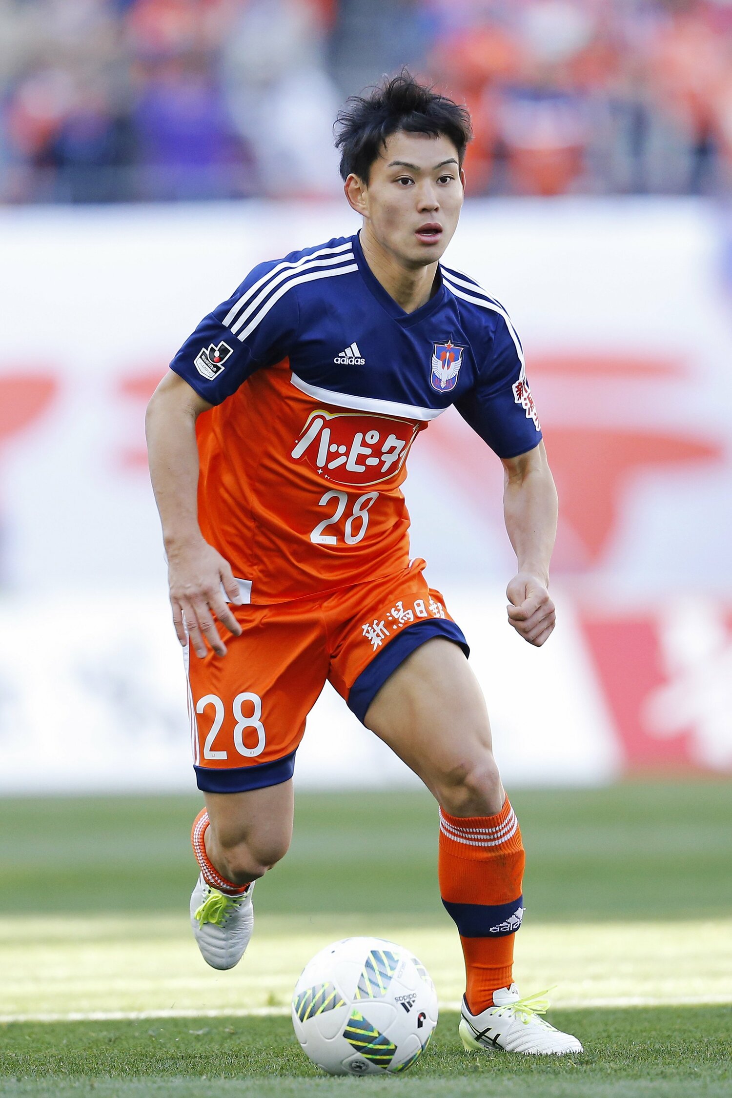 2016年、J1第3節横浜F・マリノス戦にスタメン出場する早川　©AFLO