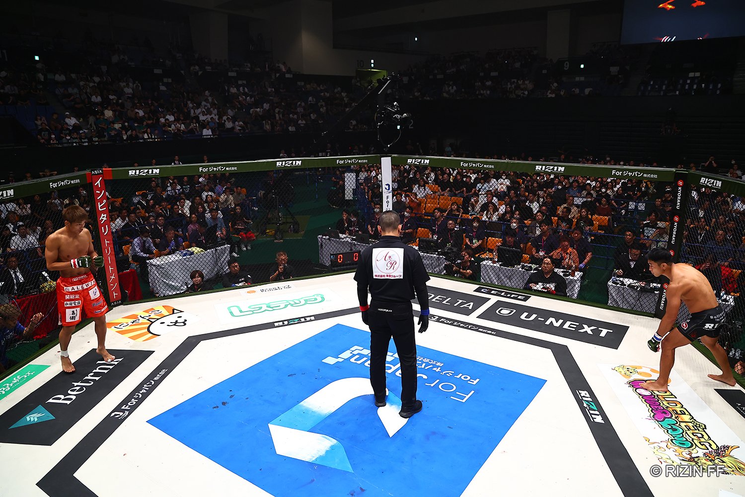 舞台はRIZIN名古屋大会。岐阜県出身の所に対し、ヤマニハは名古屋在住だった　©RIZIN FF