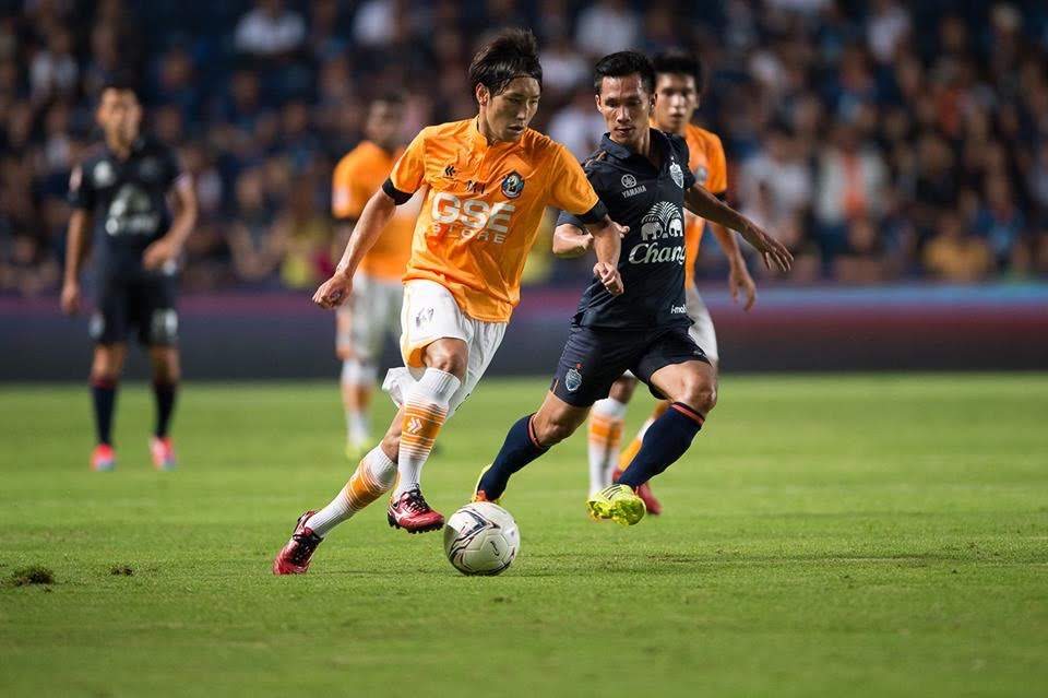 タイ1部・サムットソンクラームFC時代(本人提供)