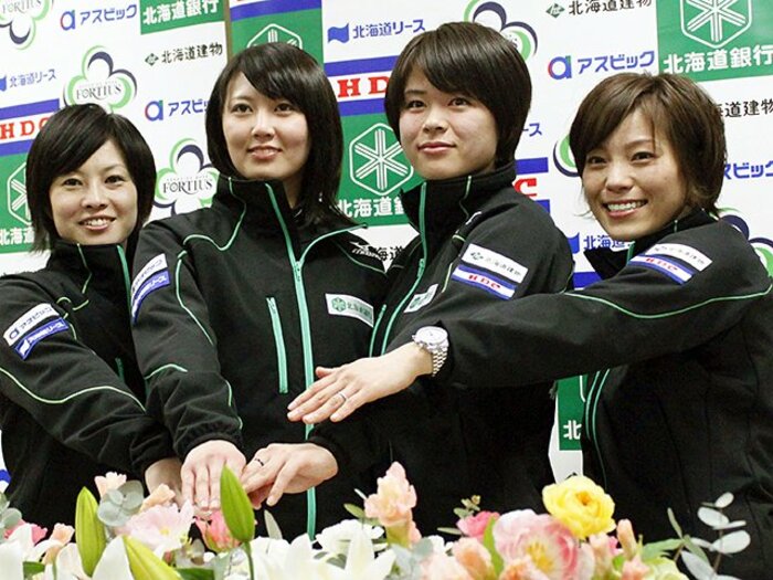 新生フォルティウス、4年後への“補強”。~カーリング女子、チーム再編の時~<Number Web> photograph by KYODO