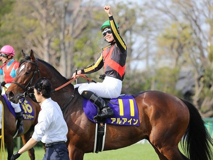 今年の牡馬が弱い、は間違いだった。皐月賞をレコードでアルアインが制覇。＜Number Web＞ photograph by Yuji Takahashi