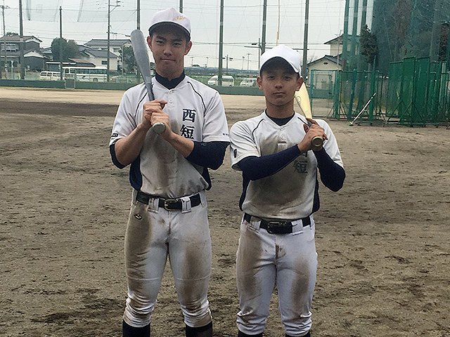 新庄の母校・西日本短大附に逸材が。潜在力・中村宜聖と名手・近藤大樹