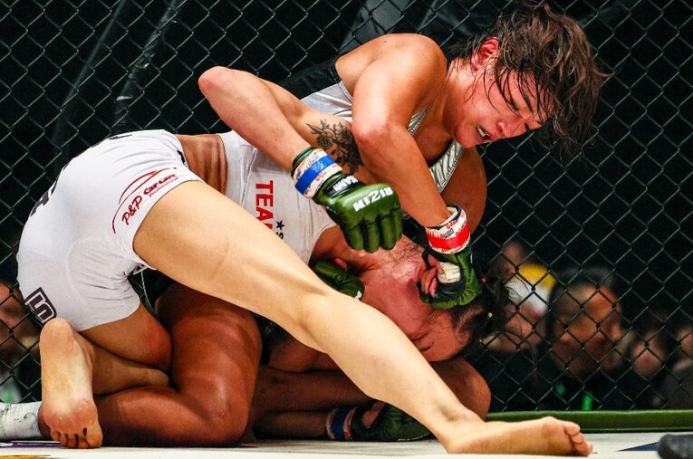 『RIZIN LANDMARK 9』のシン・ユリ戦で判定3－0の勝利を収めたRENA ／ photograph by RIZIN FF Susumu Nagao