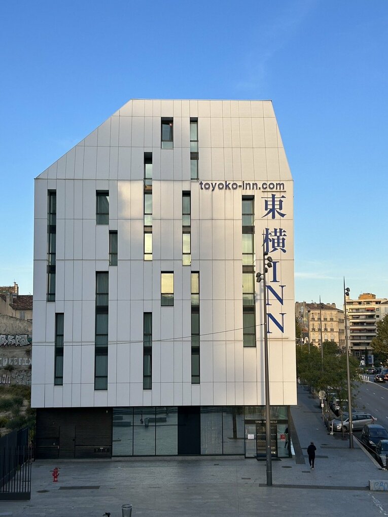 マルセイユにもあった東横イン