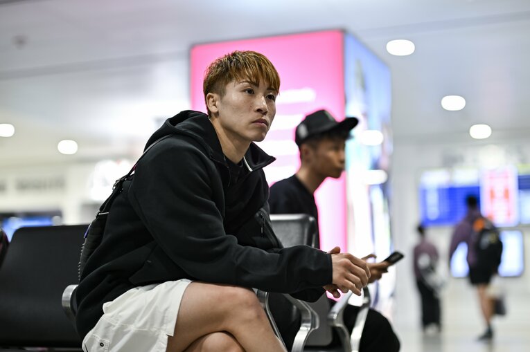 試合4日前、ラスベガスの空港にいた井上尚弥 ©Hiroaki Finito Yamaguchi