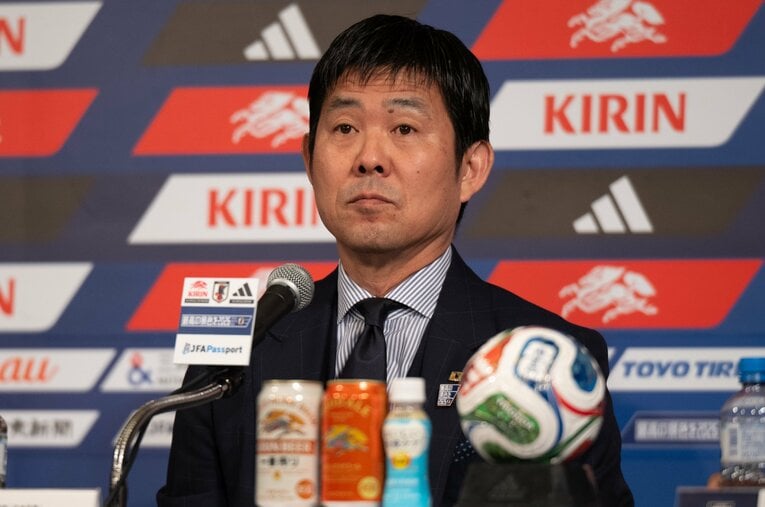 森保一監督が発表した日本の北中米W杯メンバーを、同グループで戦うライバル国・オランダの記者はどう見たのか ／ photograph by Tadashi Hosoda
