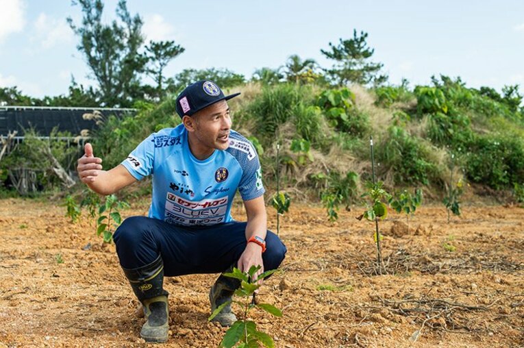 高原直泰・独占インタビュー（前編）。「僕が沖縄でコーヒー豆をつくる理由」(5)