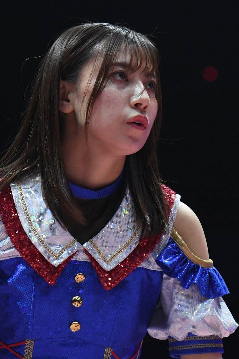 真剣な表情の荒井優希