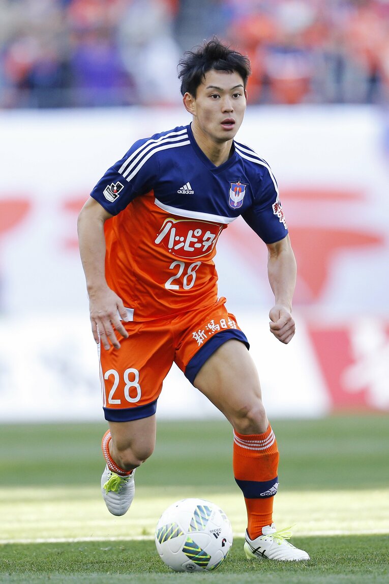 2016年、J1第3節横浜F・マリノス戦にスタメン出場する早川　©AFLO