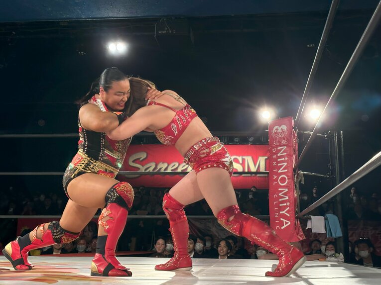 SareeeVS.里村明衣子　©Norihiro Hashimoto