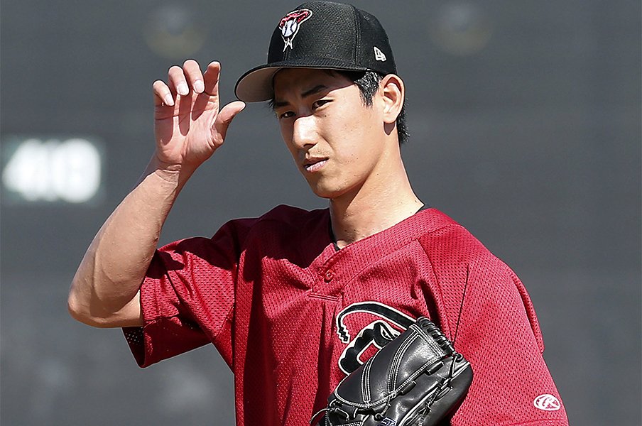 吉川峻平はなぜMLBへ直行したか。「10年後をイメージして決断した」<Number Web> photograph by Kyodo News