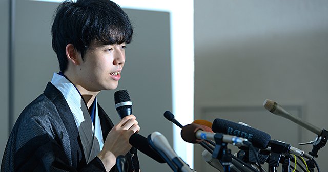 藤井聡太二冠、5戦全敗の「序盤、中盤、終盤、隙がない」“天敵”と対局 三冠目に向け負けられない一戦