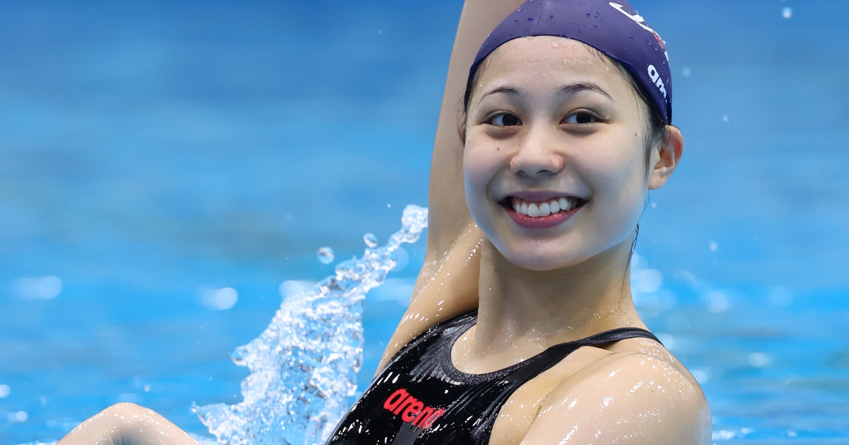 4枚 シンクロ アーティスティックスイミング 女子選手海外外国人 水着 写真 - 写真