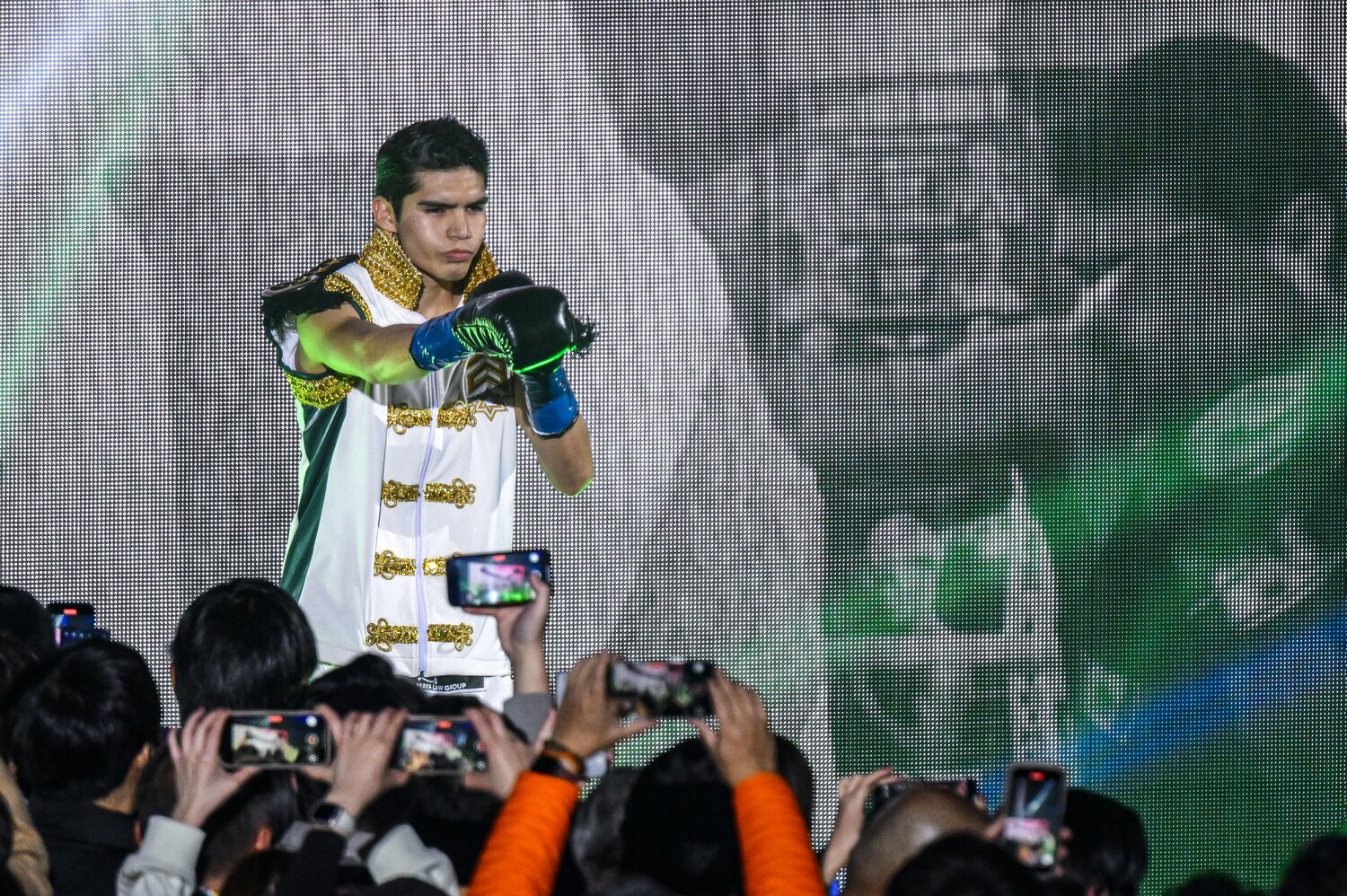 23歳のクエジャルも自信をもってリングに上がった　©Takuya Sugiyama