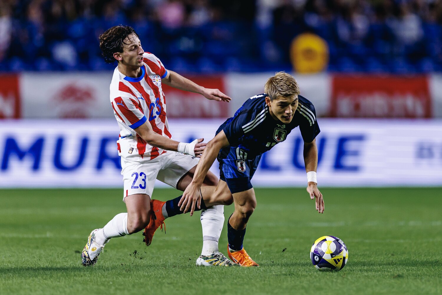 堂安律は組織と個の理想的なバランスを追い求めている　©Kiichi Matsumoto