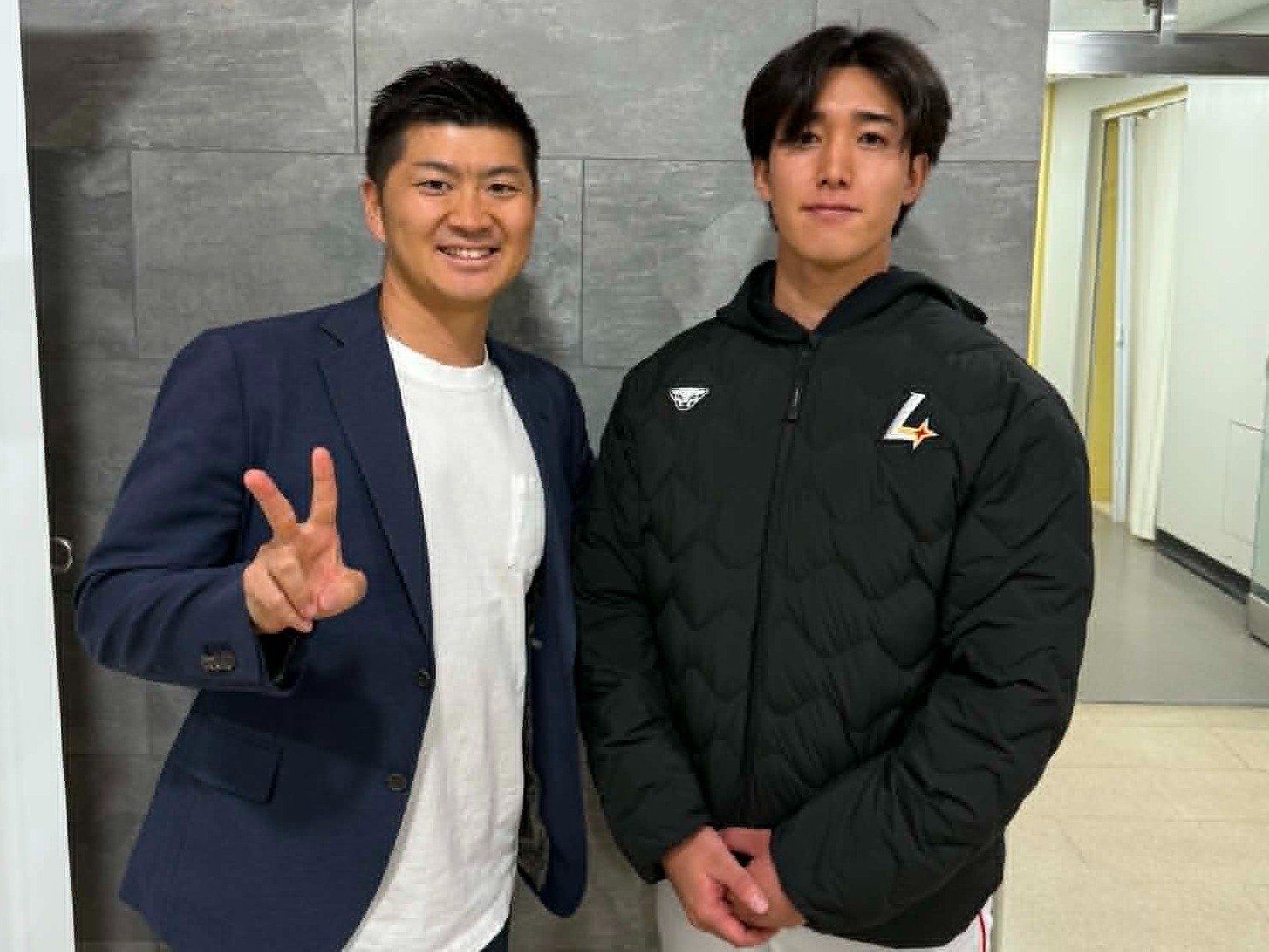 色川冬馬氏と平元 ©Kou Hiroo