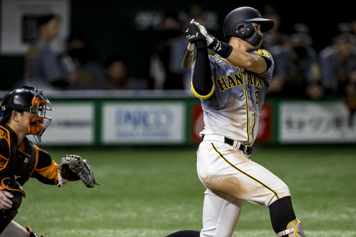 開幕戦から話題を集めるルーキー佐藤輝明　©Kiichi Matsumoto