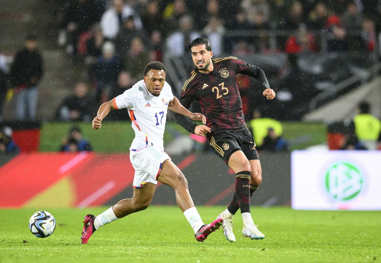 エムレ・ジャン　©JIJI PRESS