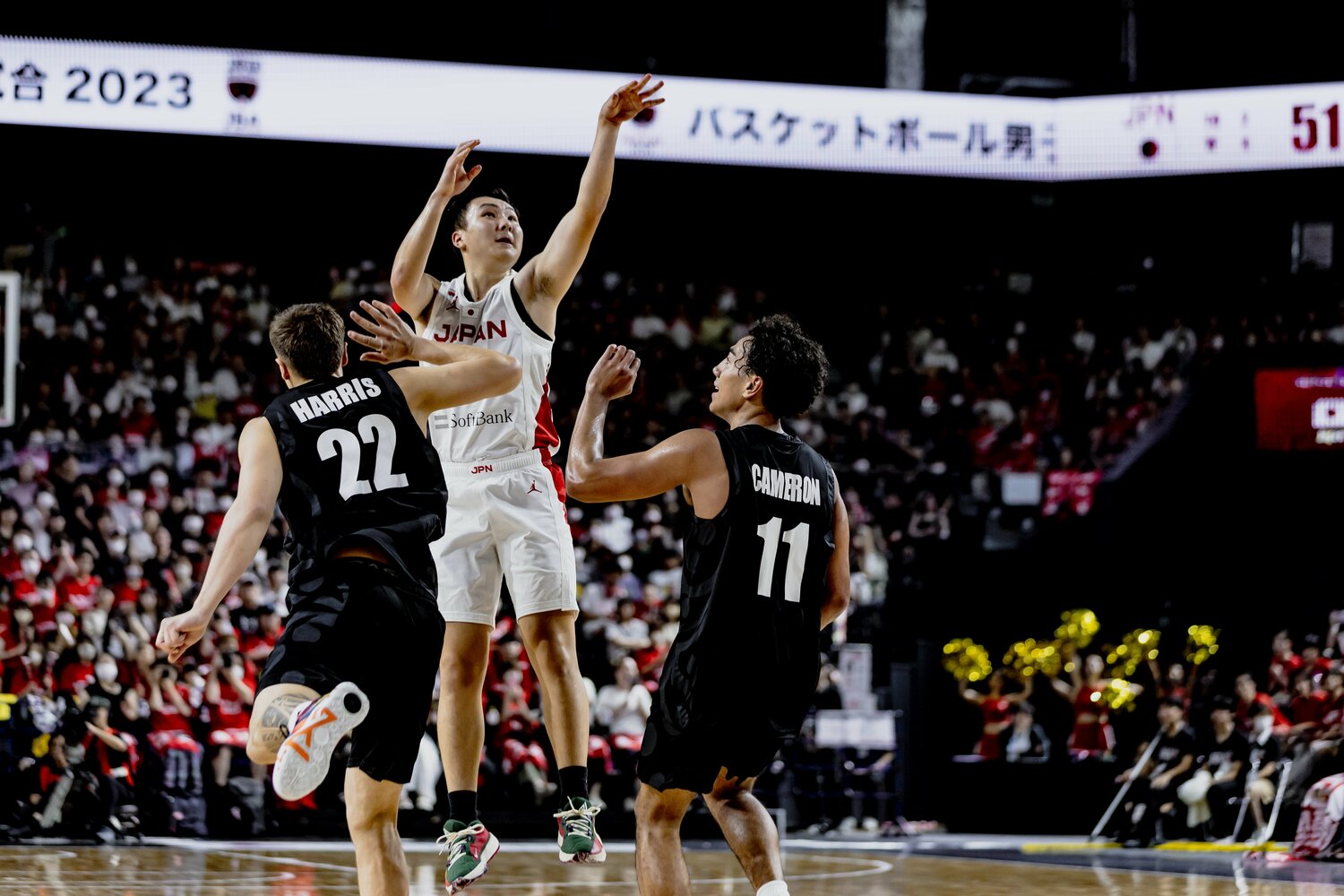 日本随一のシューターであるレフティーの富永。隙あらば3Pラインの手前からでも打って来る! ©Kiichi Matsumoto