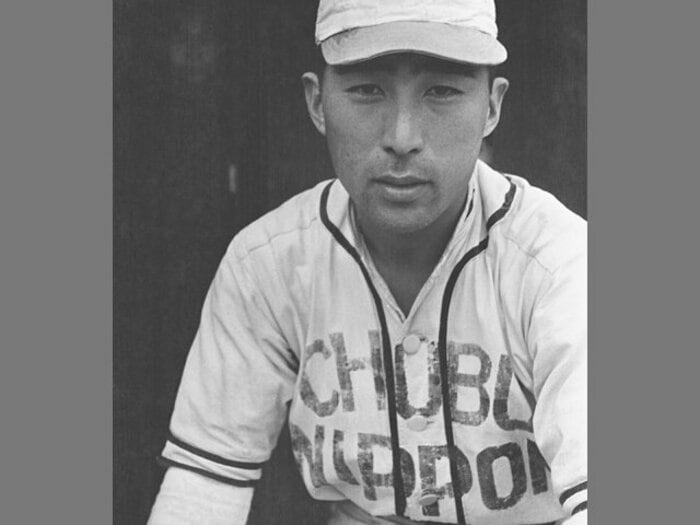 時代の終わりにプロ野球の意義を。戦後初めて球音を聞いた男の物語。<Number Web> photograph by Kyodo News