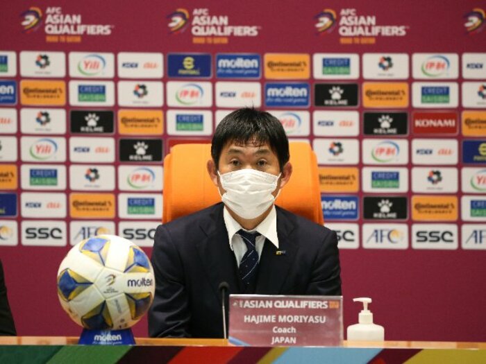主軸を代え、配置と布陣を変える、それでダメなら監督を代える… W杯予選3戦2敗・日本代表がやるべき「3つ」のこと<Number Web> photograph by JFA/AFLO
