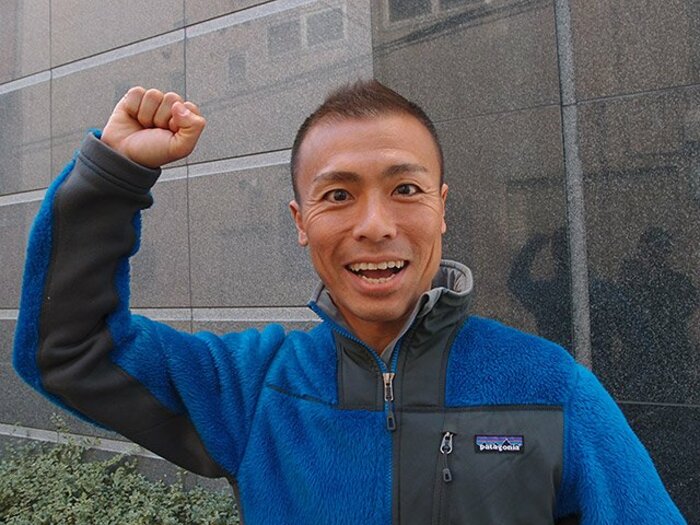 虎石晃(競馬記者)~スポーツの現場で働く“プロ”に直撃!~<Number Web> photograph by photographs by Satoshi Ashibe