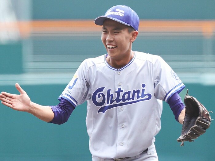 大阪桐蔭「夏の甲子園初」の完封負けはなぜ起きた?…笑顔の小松大谷エースが語った勝因は「飛ばないバット」と「超ポジティブマインド」<Number Web> photograph by JIJI PRESS
