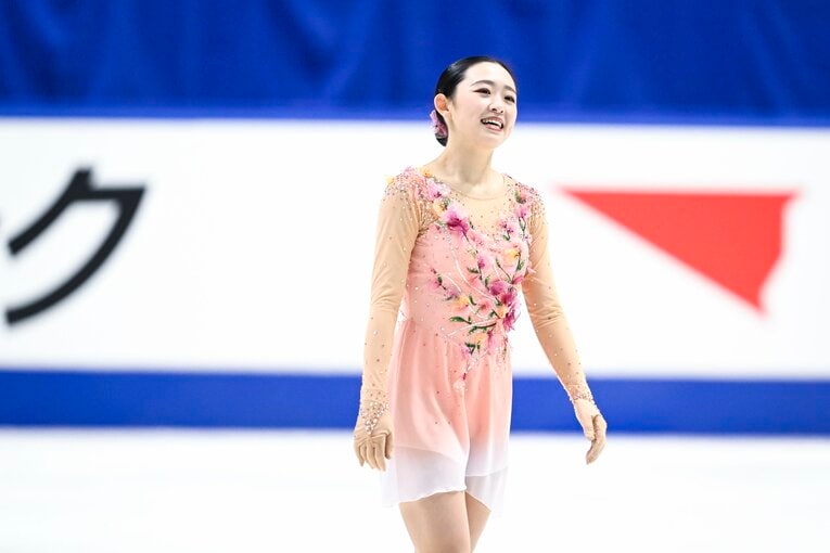 全日本選手権で演技を行う青木祐奈【スワイプするとその他の写真もご覧になれます】　©Asami Enomoto