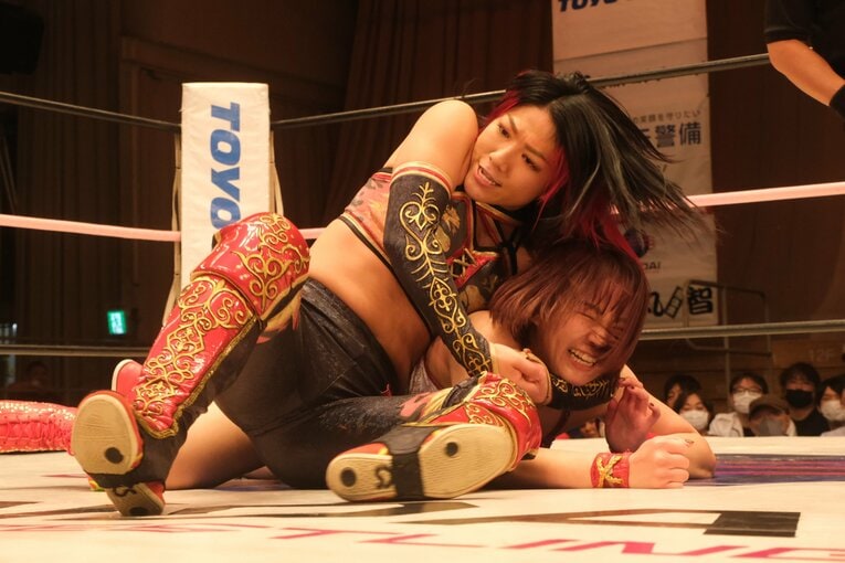 水着グラビアも披露のアイドル路線から急転換…素顔は“オラオラ”、スターダムのベルトも獲得した岩田美香の渇望「総合格闘技かキックにも」(75)