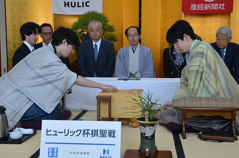 棋聖戦の3局で藤井聡太七冠と向き合って、杉本和陽六段は何を感じたか ／ photograph by 日本将棋連盟