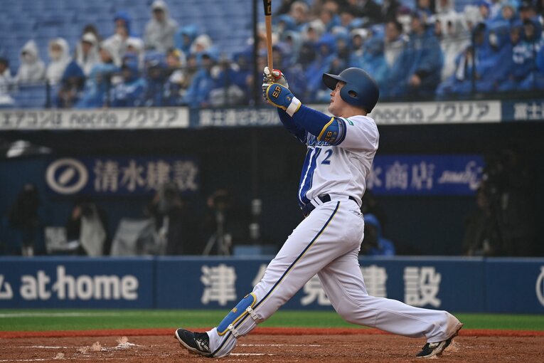 オープン戦で好調な打撃を見せていた牧秀悟　©Naoya Sanuki