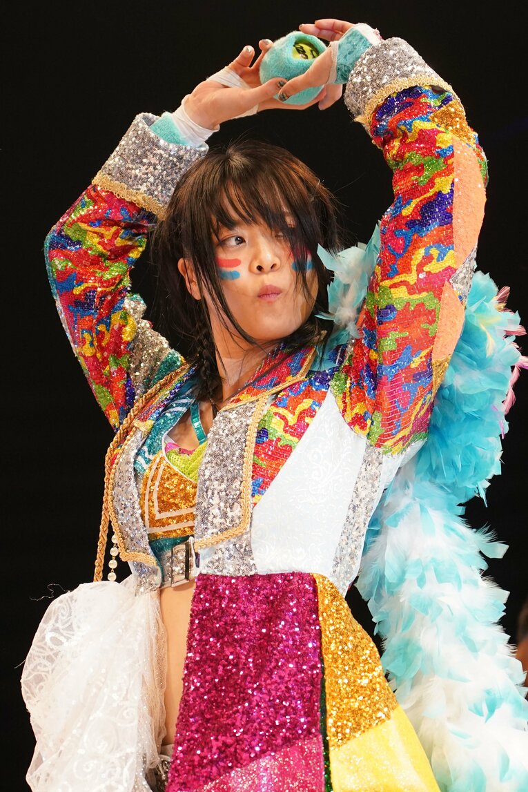 赤いベルトを極めた女・岩谷麻優の10年以上遅れた“結婚引退プラン” 「プロレスは天職。生きている感じがする」(6)