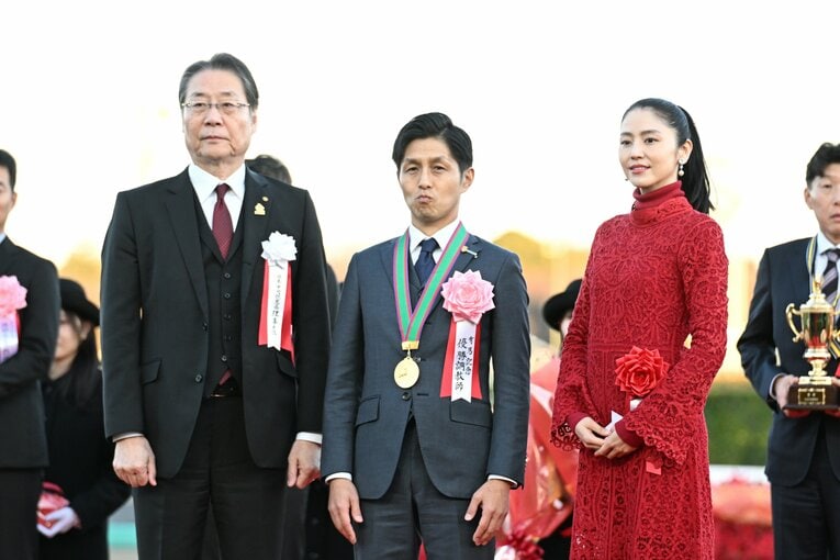 ミュージアムマイルを管理する高柳大輔調教師　©Keiji Ishikawa