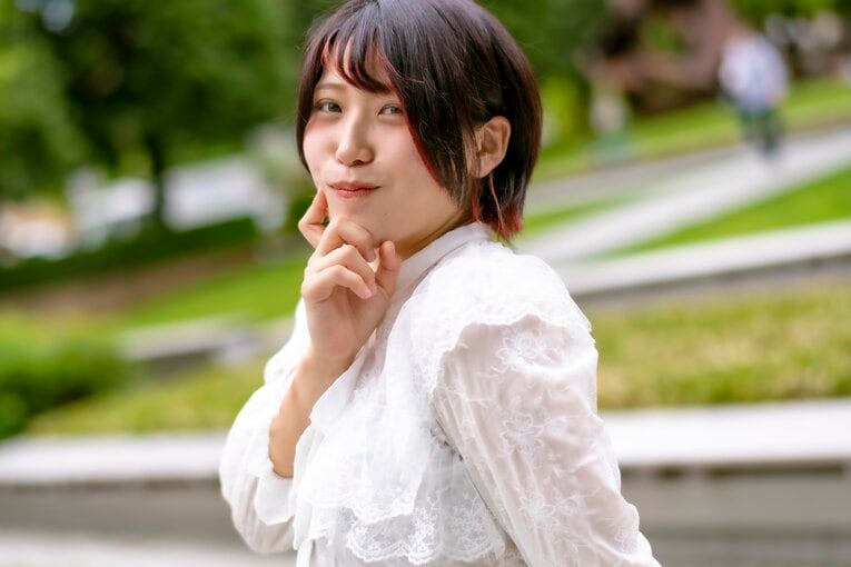 《特別グラビア》スターダム林下詩美が語る“女王ではない今”の自由さ…話題の“中野ぅたみ”も登場「かわぃぃことしかとりぇがなぃんですぅ」(25)