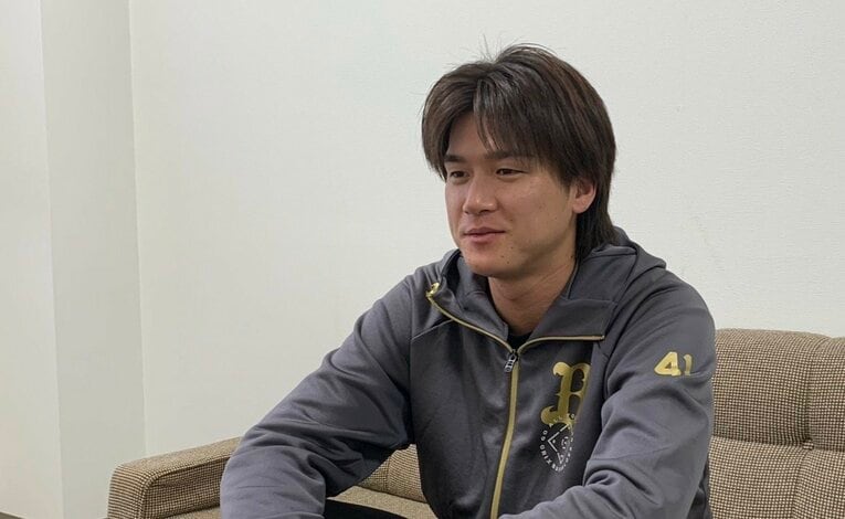 今季からはスタッフとしてチームを支える佐野さん（2026年1月撮影）　©Noriko Yonemushi