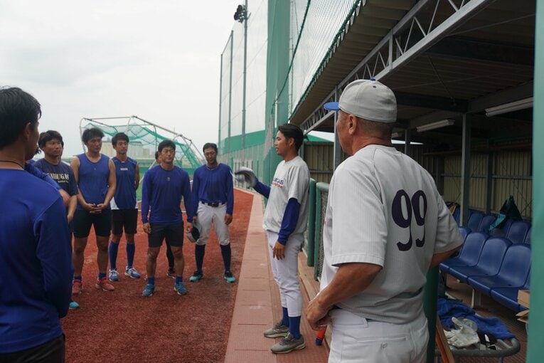 現在の香田誉士史監督（西部ガス）。11月の日本選手権を最後に退任する　©Kei Nakamura